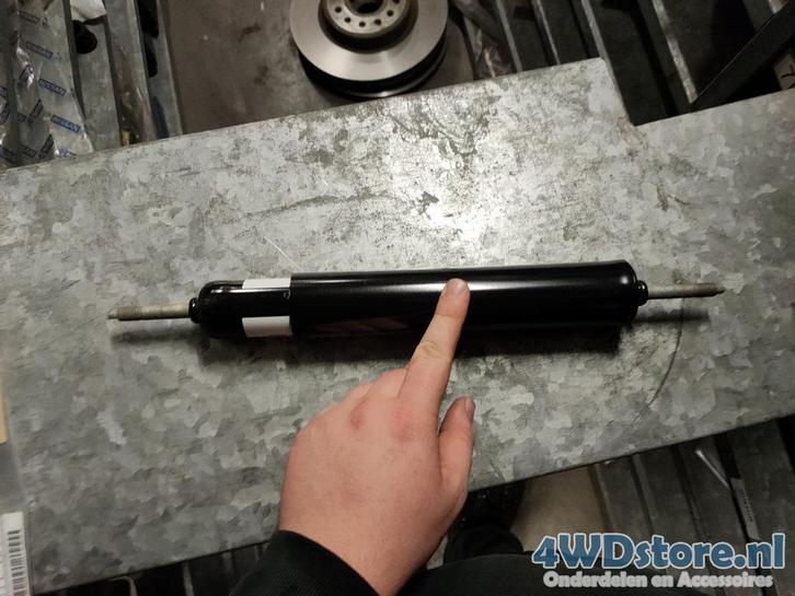 Nissan Patrol Y61 Stuurdemper 48611VB000, Auto-onderdelen, Besturing, Nissan, Nieuw, Ophalen of Verzenden