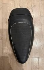 Vespa S / Vespa LX zadel - Vespa Sport zadel, Motoren, Ophalen of Verzenden