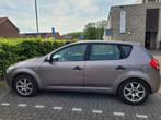 Kia Ceed 1.6 Cvvt 2007 Beige, new koppeling, Auto's, Kia, Stof, 1591 cc, 4 cilinders, 1200 kg
