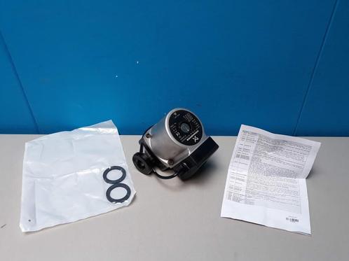 Cv Pomp Remeha Quinta 25/30 KW Solo W21/W28 Grundfos, Doe-het-zelf en Verbouw, Verwarming en Radiatoren, Nieuw, Cv-ketel of Combi-ketel