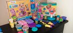 Play Doh kappersset en caroussel voor taartjes, Kinderen en Baby's, Speelgoed | Educatief en Creatief, Ophalen of Verzenden, Zo goed als nieuw