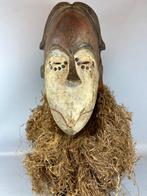 231169 Traditioneel Afrikaans Ngoni masker uit Nigeria., Antiek en Kunst, Ophalen of Verzenden