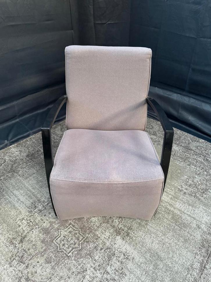 Stijlvolle fauteuil met stoffen bekleding, Huis en Inrichting, Fauteuils, Zo goed als nieuw, Metaal, Stof, 50 tot 75 cm, Minder dan 75 cm