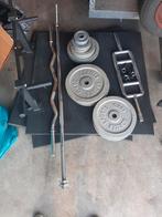 Barbell set met halterschijven 107.5 kg, Sport en Fitness, Ophalen, Zo goed als nieuw