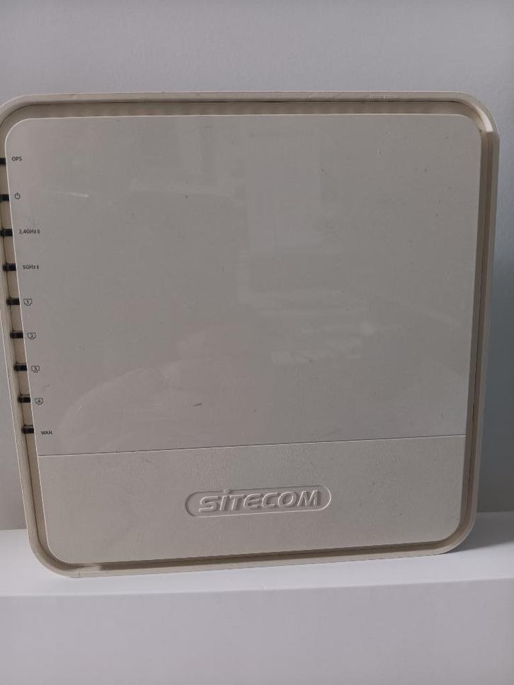 Sitecom WLR-8100 X8 AC1750, Computers en Software, Routers en Modems, Gebruikt, Router, Ophalen of Verzenden