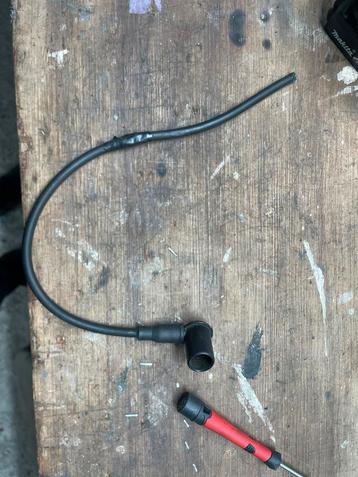 Bougie dop/kabel. beschikbaar voor biedingen