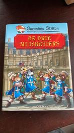 Geronimo Stilton De drie muisketiers, Ophalen of Verzenden, Zo goed als nieuw, Fictie algemeen