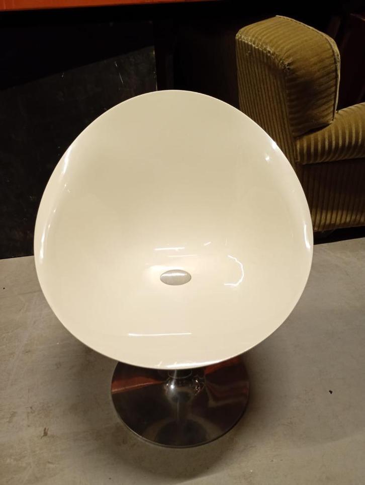 6x Philippe Stark kuipstoel Kartell EroS, Huis en Inrichting, Stoelen, Gebruikt, Vijf, Zes of meer stoelen, Kunststof, Metaal