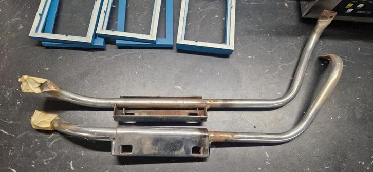 Zundapp 517 radiateur beugels., Fietsen en Brommers, Brommeronderdelen | Zundapp, Gebruikt, Frame, Ophalen of Verzenden