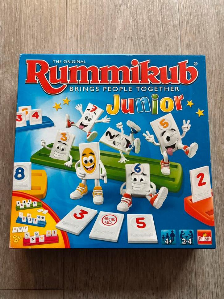 Rummikub Junior - Leuk en Leerzaam!, Hobby en Vrije tijd, Gezelschapsspellen | Bordspellen, Zo goed als nieuw, Ophalen of Verzenden