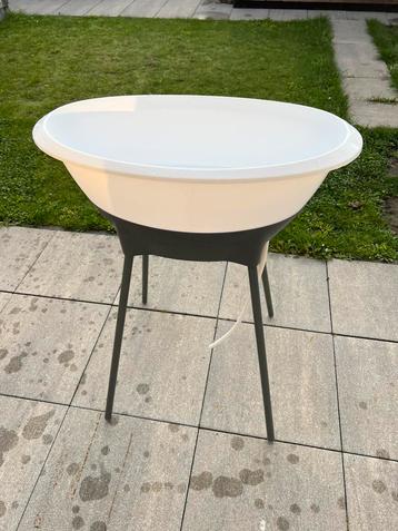 Te koop: Baby badje + Tummy Tub beschikbaar voor biedingen