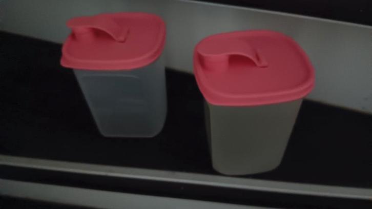Tupperware Koelkastkannen 1L (2 stuks), Huis en Inrichting, Keuken | Keukenbenodigdheden, Gebruikt, Ophalen of Verzenden