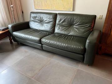 == Mooi Minotti leren bankstel ==  beschikbaar voor biedingen