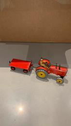 Dinky Toy Massey Harris tractor met aanhanger, Hobby en Vrije tijd, Modelauto's | 1:32, Ophalen of Verzenden, Gebruikt, Tractor of Landbouw