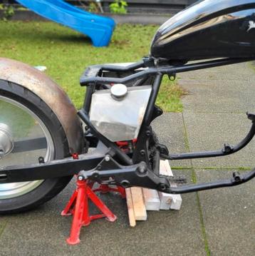 Honda cb750 k en f serie custom olietank en a-c-c-u bak  beschikbaar voor biedingen