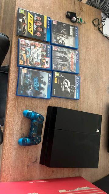 Playstation 4 inclusief 3 controllers + spellen beschikbaar voor biedingen