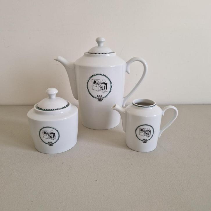 Prachtige theeset / koffieset van Kuifje / Tintin, Verzamelen, Stripfiguren, Nieuw, Beeldje of Figuurtje, Kuifje, Ophalen of Verzenden