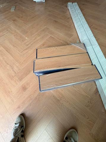 Visgraat Laminaat Eiken - 4,5 m2 beschikbaar voor biedingen