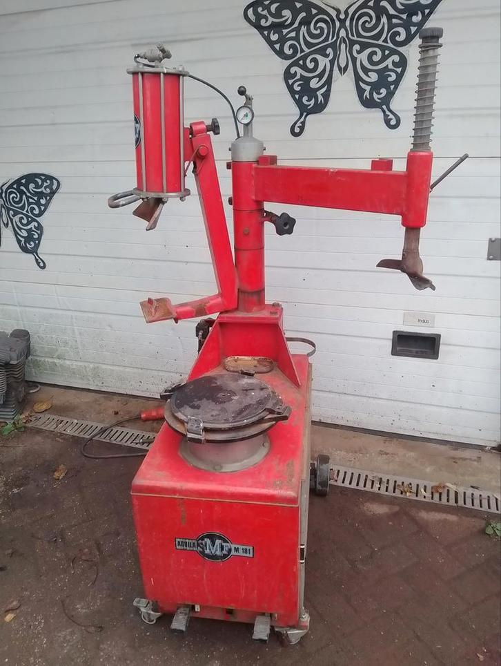Mondolfo Ferro Banden demonteer machine, Auto diversen, Autogereedschap, Gebruikt, Ophalen