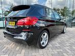 BMW 2-serie Active Tourer 218i M Sport Executive, NAP, Leder, Auto's, BMW, 1345 kg, 136 pk, Gebruikt, Zwart
