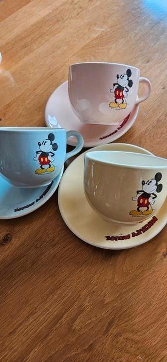 Disney Mickey Mouse retro servies, pastelkleuren beschikbaar voor biedingen