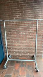 Zwaar kledingrek, Ophalen, Gebruikt