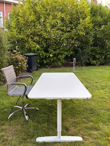 Ikea Bekant bureau + gratis bureaustoel - afbeelding 3