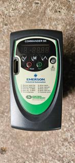 Emerson SKA1200055 0.55kw frequentie regelaar, Hobby en Vrije tijd, Elektronica-componenten, Ophalen of Verzenden, Zo goed als nieuw