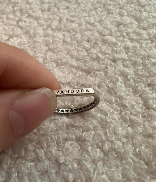 Pandora ring logo, Sieraden, Tassen en Uiterlijk, Ringen, Zo goed als nieuw, Dame, Zilver, Zilver, Ophalen of Verzenden