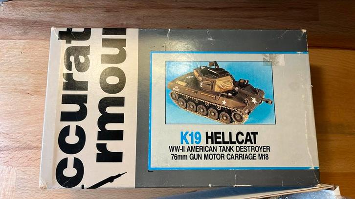 Accurate armouur K19 M18 hellcat, Hobby en Vrije tijd, Modelbouw | Auto's en Voertuigen, Zo goed als nieuw, Groter dan 1:32, Ophalen of Verzenden