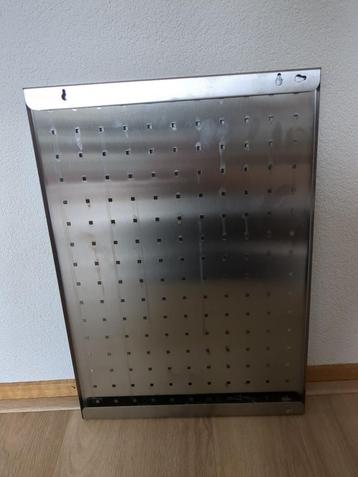 United office ophangboard beschikbaar voor biedingen