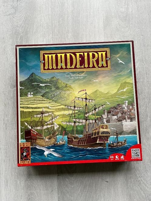 Bordspel Madeira, Hobby en Vrije tijd, Gezelschapsspellen | Bordspellen, Zo goed als nieuw, Een of twee spelers, Drie of vier spelers