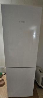 Bosch Koelkast met Vriesvak NoFrost, Witgoed en Apparatuur, Koelkasten en IJskasten, Ophalen, Gebruikt, 200 liter of meer, 45 tot 60 cm