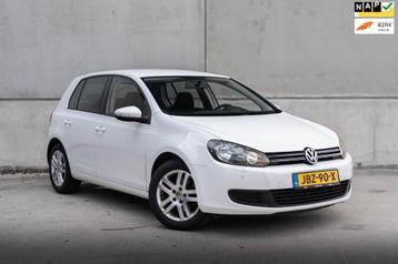 Volkswagen GOLF 1.4 TSI Trendline Wit,Lage km, Zeer netjes beschikbaar voor biedingen