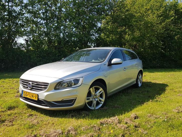 Volvo V60 D6 Twin Engine 288pk Geartronic AWD Plug In Hybrid, Auto's, Volvo, Particulier, V60, 4x4, ABS, Adaptieve lichten, Airbags