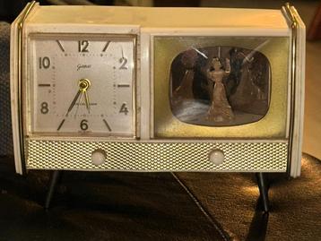 Goldbuhl musical alarm klokje met dansend paar zeldzaam beschikbaar voor biedingen