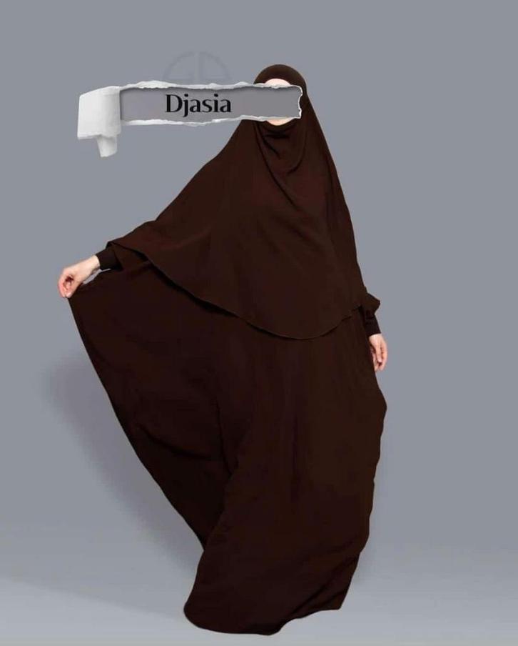 Set van Djasia merk,khimaar, jilbab, jalaba, khimar, hijab, Kleding | Dames, Jurken, Nieuw, Bruin, Onder de knie, Ophalen of Verzenden