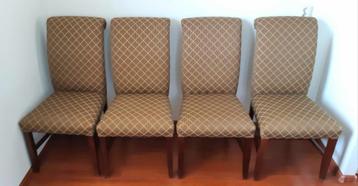 Mooie gestoffeerde stoelen - 6 stuks beschikbaar voor biedingen