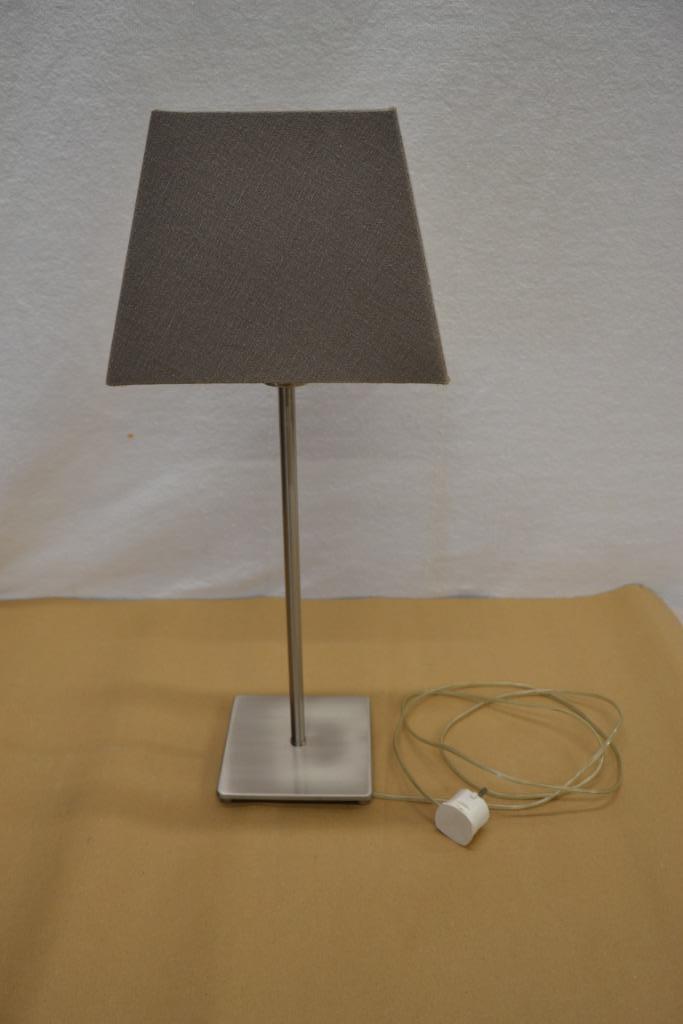 IKEA Januari Tafellamp, Huis en Inrichting, Lampen | Tafellampen, Gebruikt, 50 tot 75 cm, Metaal, Stof, Ophalen of Verzenden