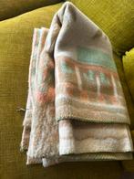 Groot wollen woondeken Aabe, Ophalen of Verzenden, Zo goed als nieuw