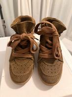 Isabel Marant Bobby maat 35, Kleding | Dames, Schoenen, Ophalen of Verzenden, Zo goed als nieuw, Zwart, Sneakers of Gympen