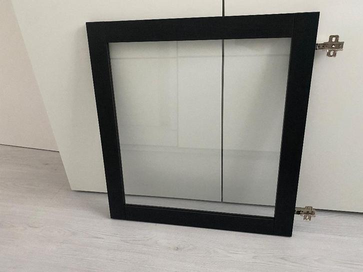 Ikea besta sindvik kastdeur zwartbruin, Huis en Inrichting, Kasten | Wandmeubels, Zo goed als nieuw, Minder dan 100 cm, Minder dan 150 cm