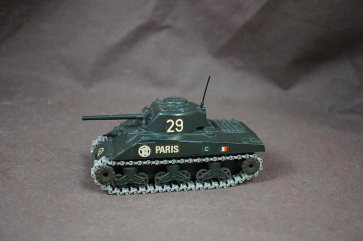 Solido Sherman tank - 1/50 - TOP, Hobby en Vrije tijd, Modelauto's | 1:50, Overige typen, Overige merken, Ophalen of Verzenden