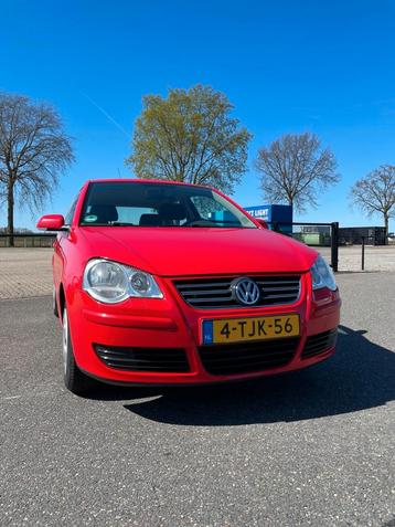 Volkswagen Polo 1.4-16V Sportline rood 80pk stoelverwarming beschikbaar voor biedingen