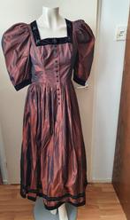 Vintage dirndl met schort, Ophalen of Verzenden