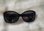 Zwarte zonnebril met hardcase brillenkoker van Max Mara, Verzenden, Zo goed als nieuw, Zwart, Zonnebril