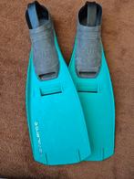 Flippers / Vinnen,  maat 36-38, Ophalen, Zo goed als nieuw, Snorkelvinnen