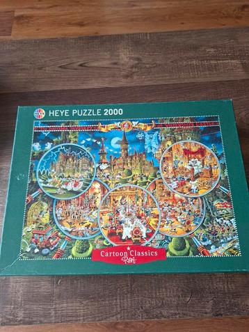 Heye Puzzel 2000 stukjes - Cartoon Classics beschikbaar voor biedingen