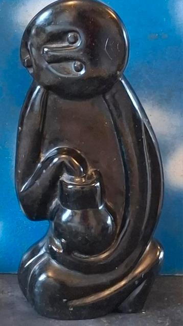 Afrika. Geabstraheerde sculptuur. Marmer. 27 cm. beschikbaar voor biedingen