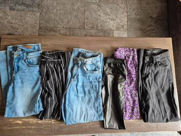 uitgebreid meisjes kleding pakket maat 146/152 beschikbaar voor biedingen